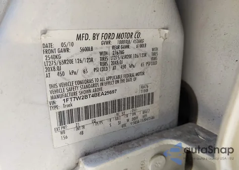 2011 Ford F-250 Lariat z USA, uszkodzony, nr VIN 1FT7W2BT4BEA25697